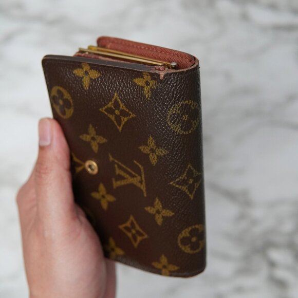 Louis Vuitton Monogram Porte Monnaie Billets Viennois Bifold Wallet - Picture 2 of 9